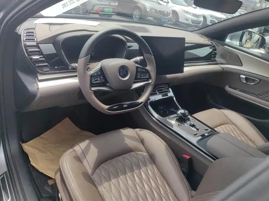 BYD Han 2023 EV Champion Edition 605KM FWD Premium фото 12