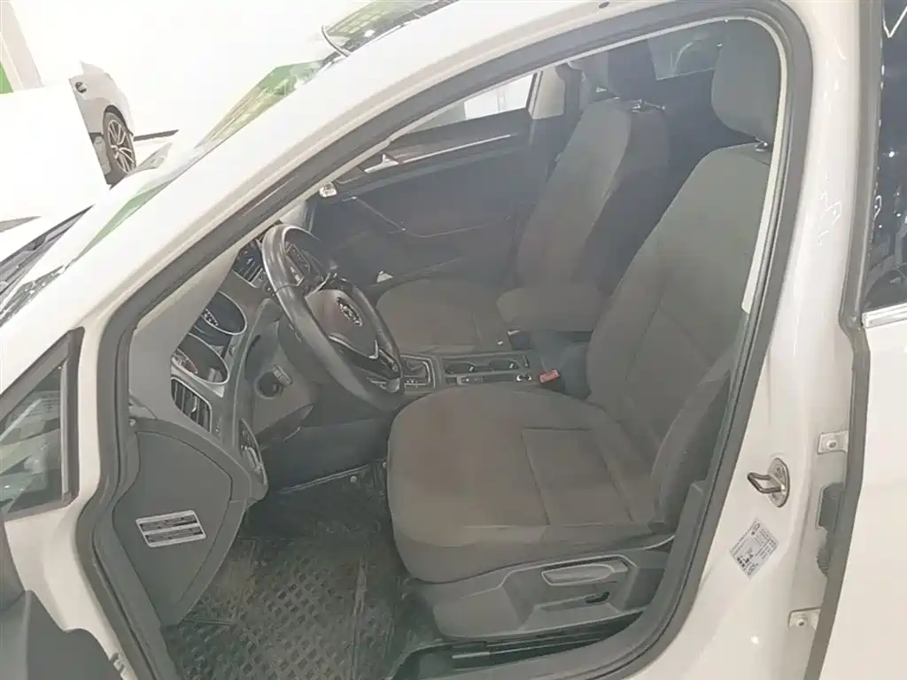 Volkswagen Golf 2014 1.4TSI Automatic Comfort фото 15