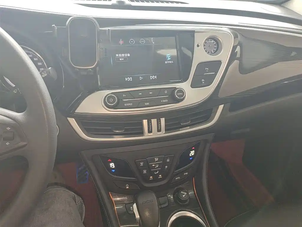 Buick Envision Plus 2018 20T 2WD Leading фото 13