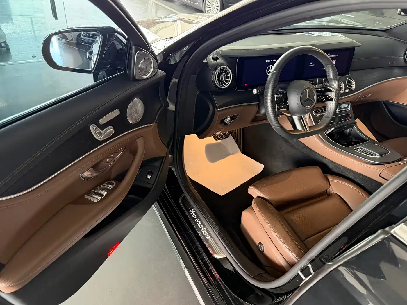 Mercedes-Benz E-Class 2022 E 260 L Sport фото 3