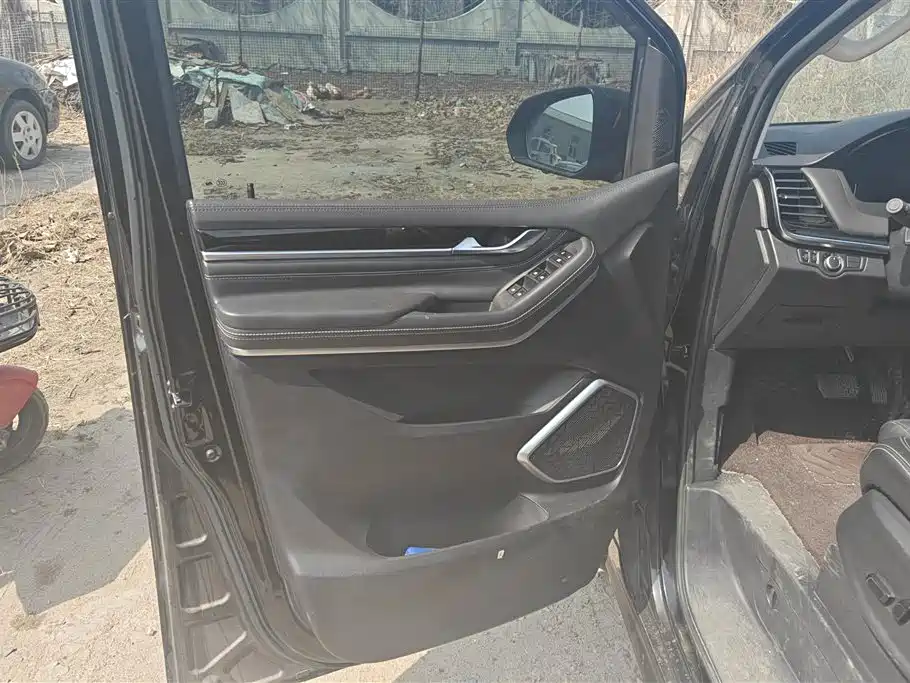 SAIC MAXUS CHASE G20