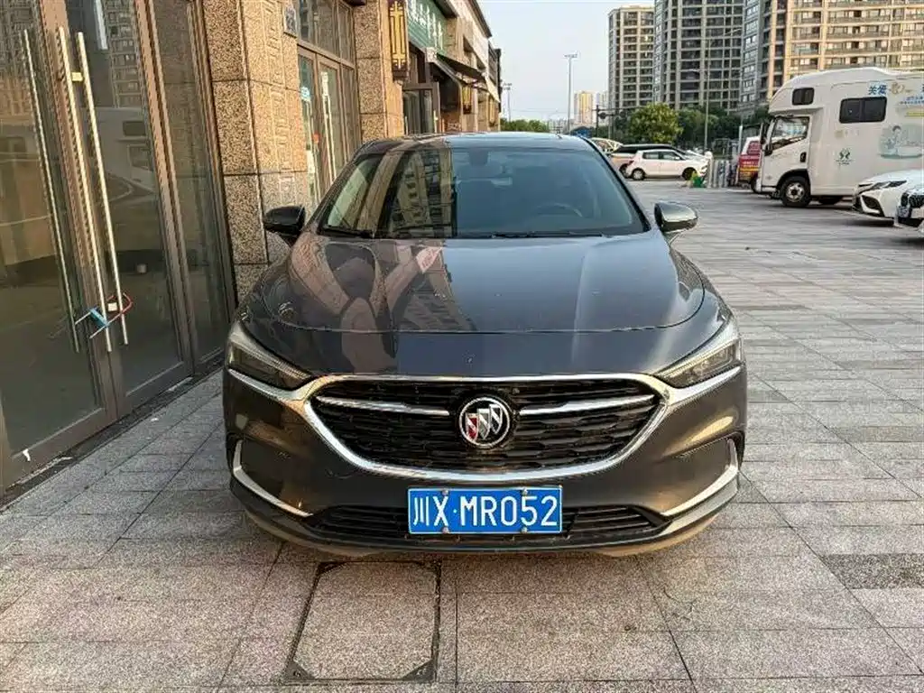 Buick LaCrosse 2022 552T Luxury фото 2