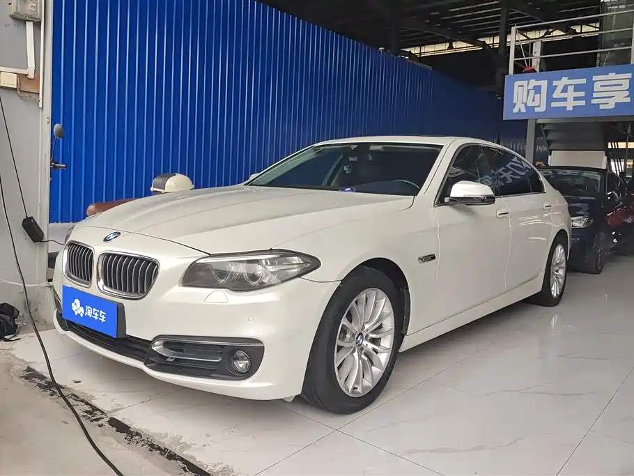 BMW 5 Series 2017 525Li Luxury Design Package