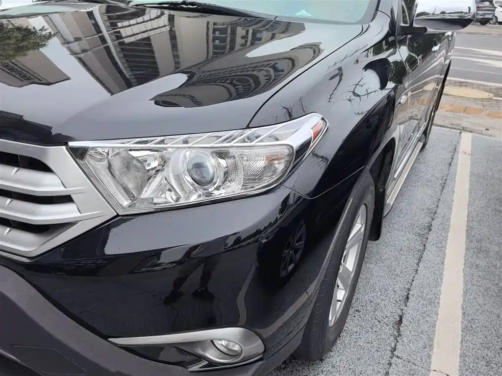 Toyota Highlander 2012 2.7L 2WD 5-seater Elite Edition фото 3