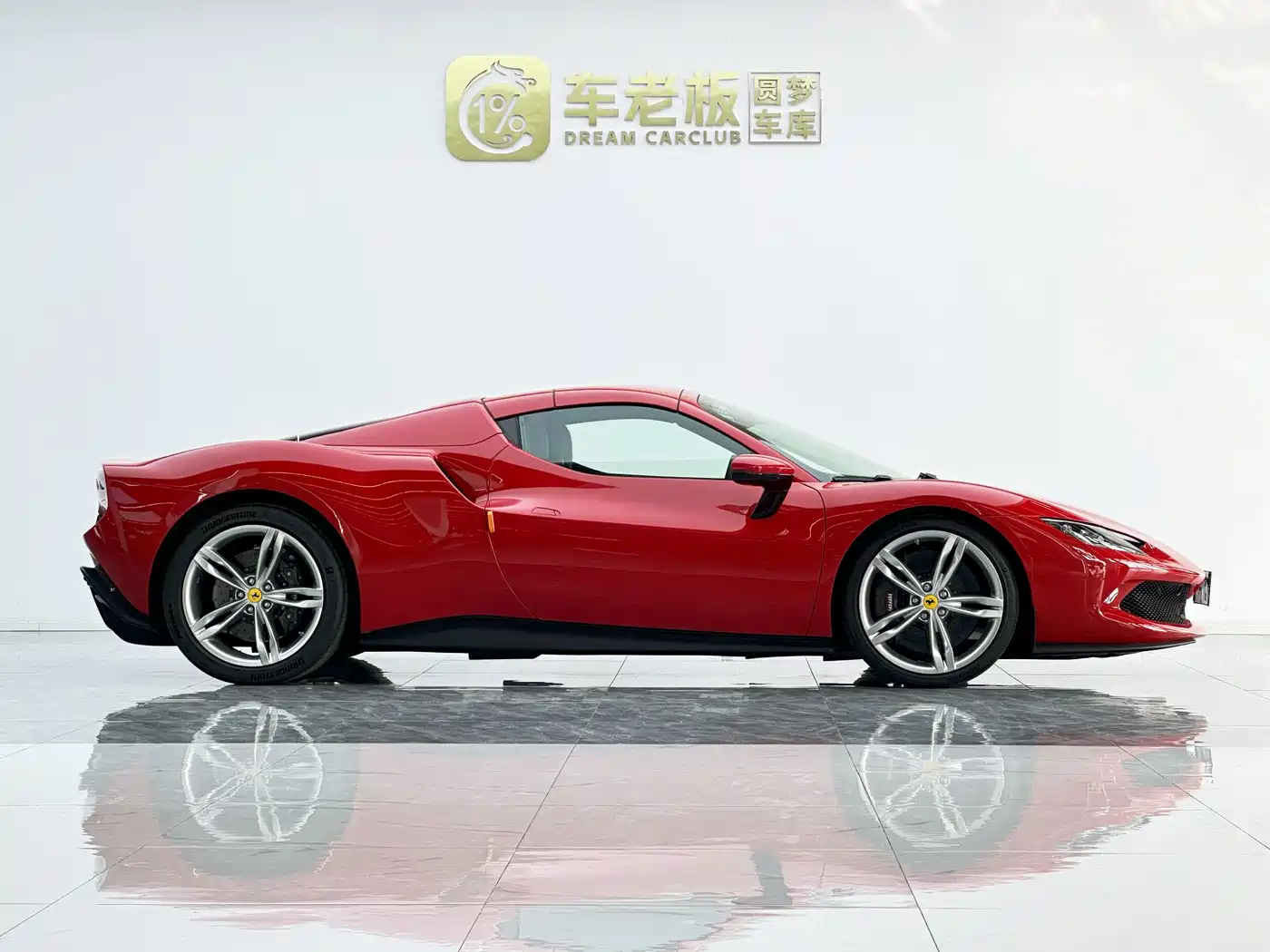 Ferrari 296 2026 2022 3.0T V6 GTS