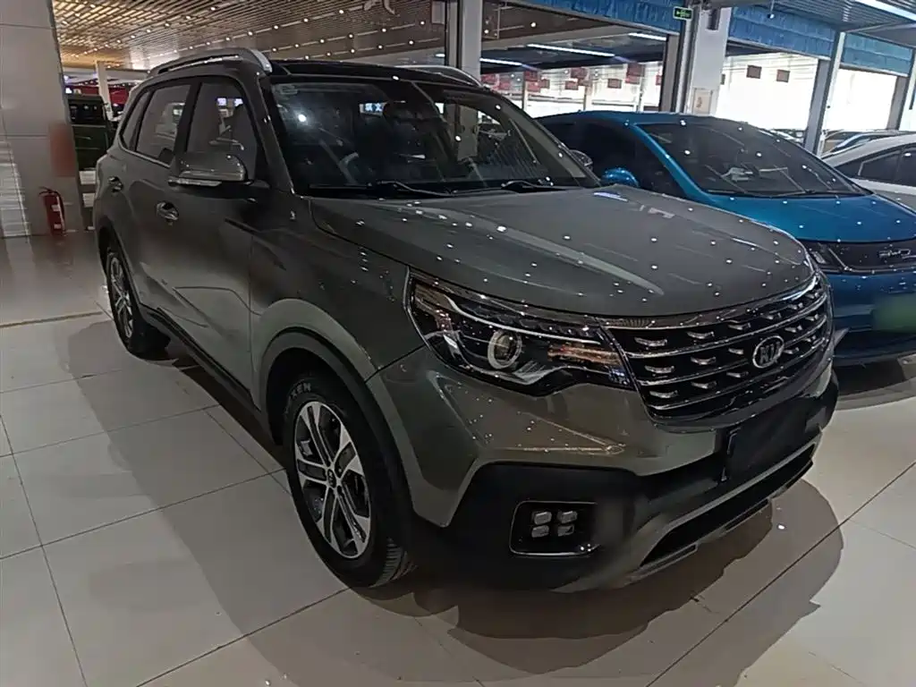 Kia Sportage 2019 2.0L Automatic Smart Luxury Edition фото 4