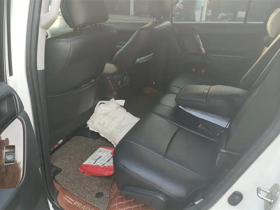 Toyota Prado 2018 3.5L Auto SX фото 11