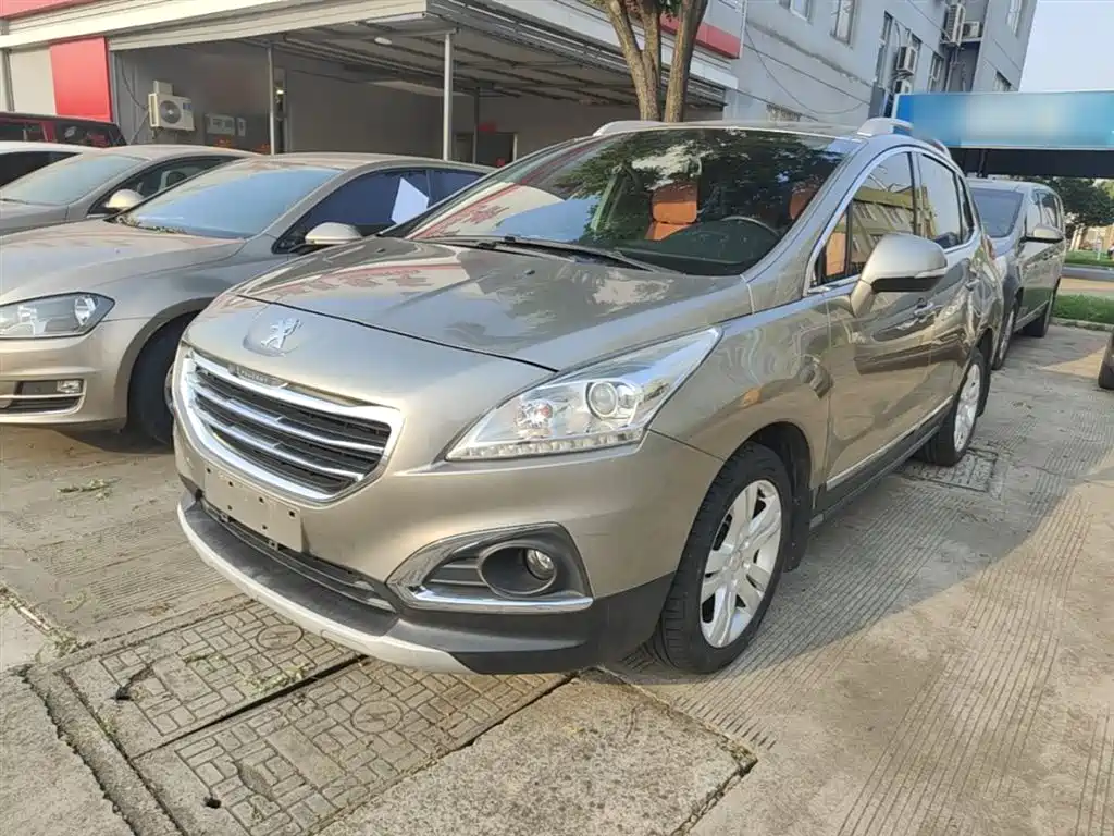 Peugeot 3008 2015 2.0L Automatic Trend Edition фото 2