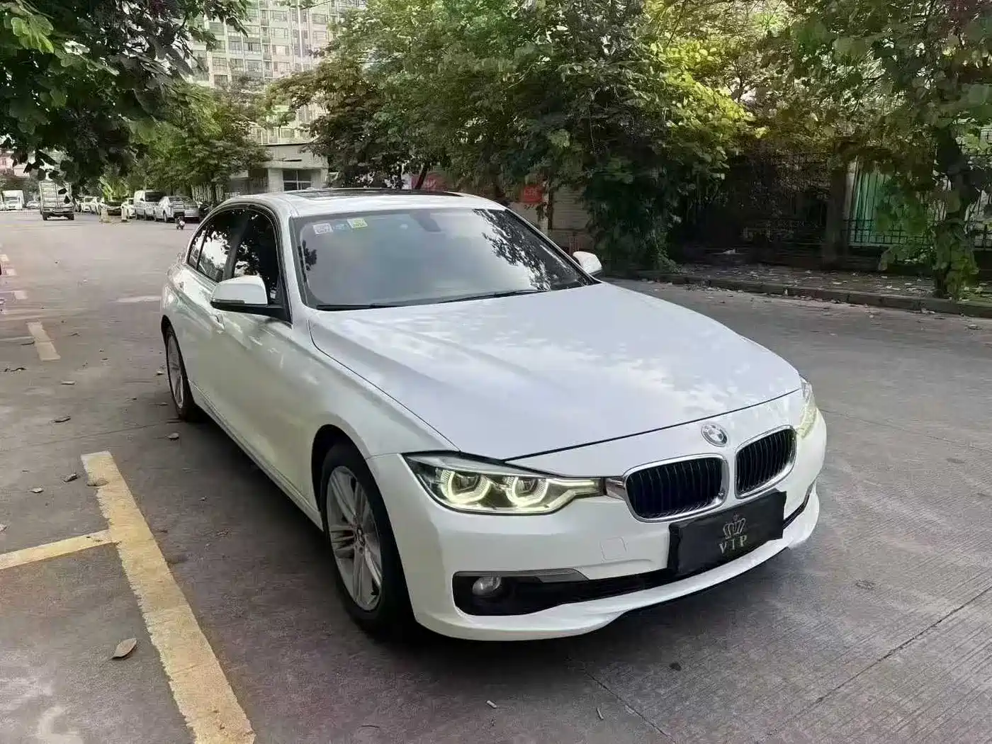BMW 3 Series 2016 320Li Progressive фото 3