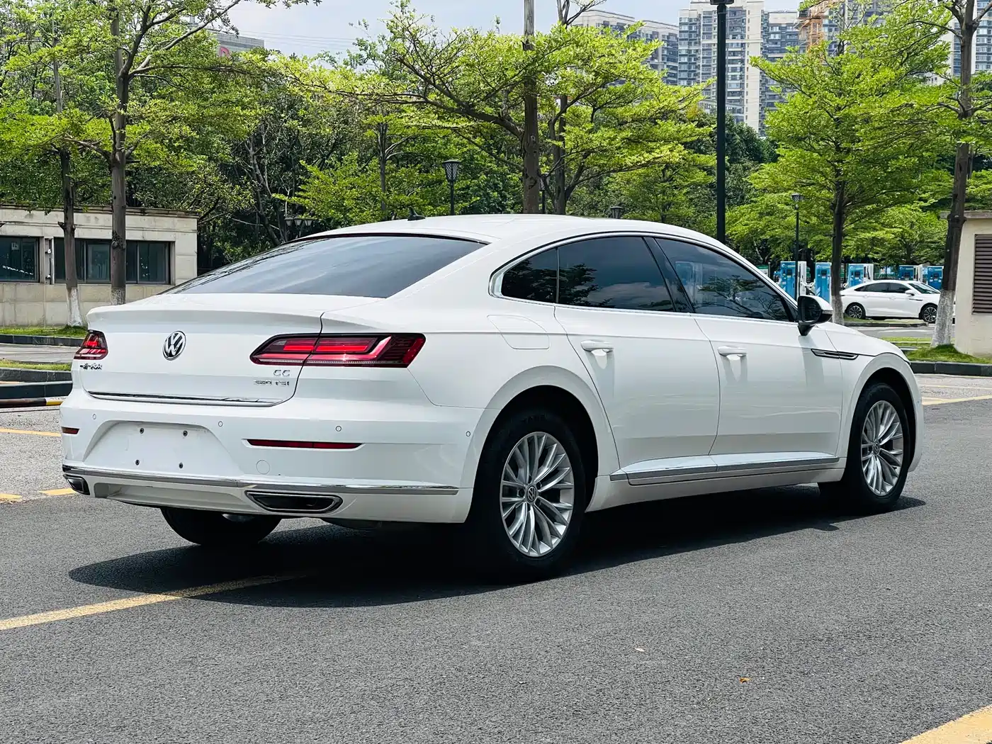 Volkswagen FAW-Volkswagen CC 2019 380TSI Charming Appearance (China V) фото 4