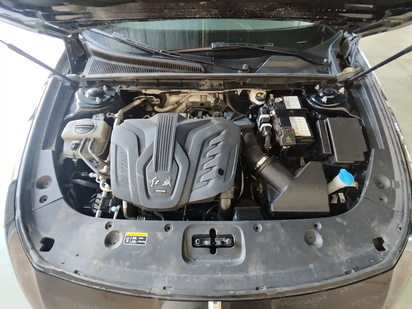 Hongqi H5 2024 1.5T DCT Smart Connect Flag Rhythm Edition фото 11