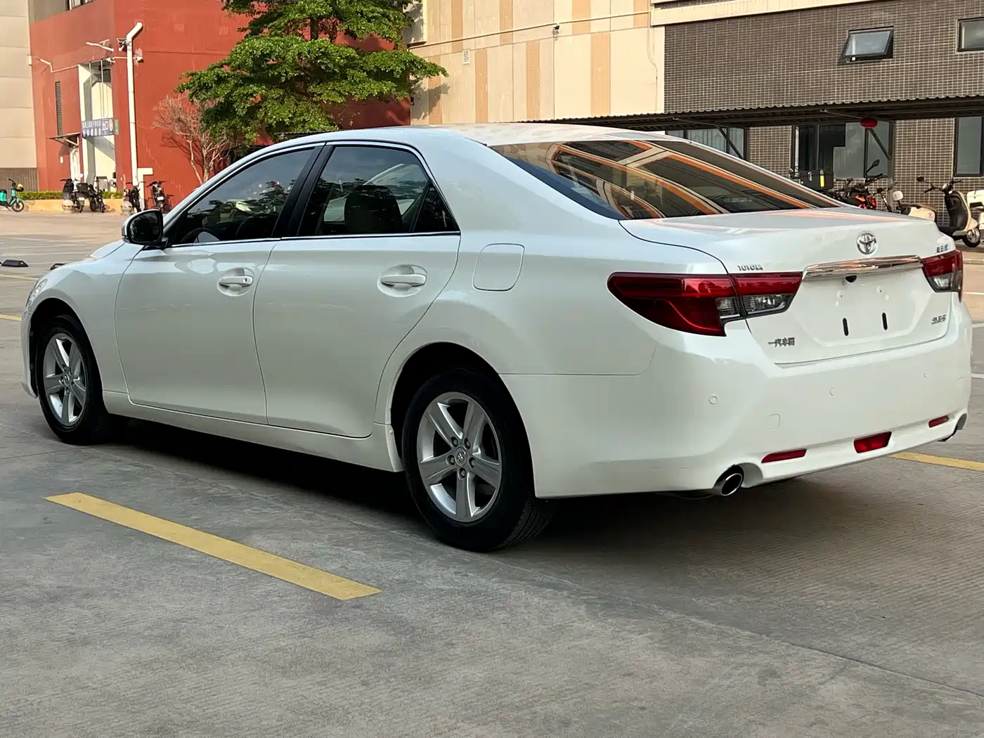 Toyota Reiz 2016 2013 2.5S Elite Edition