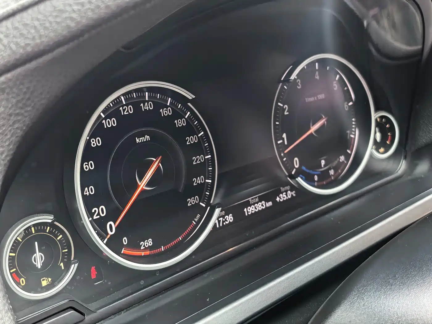 Photo 4 - BMW 7 Series