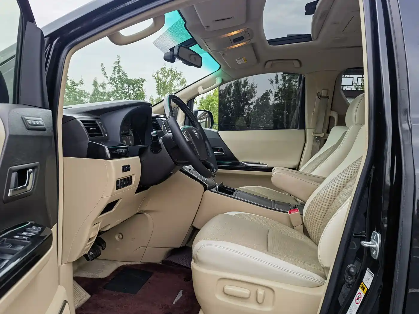 Toyota Alphard 2012 3.5L Premium Edition фото 8