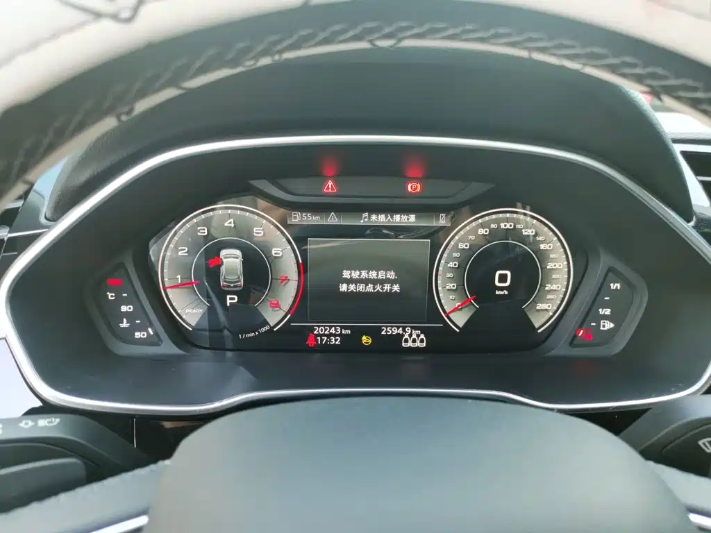 Фото 7 - Audi Q3