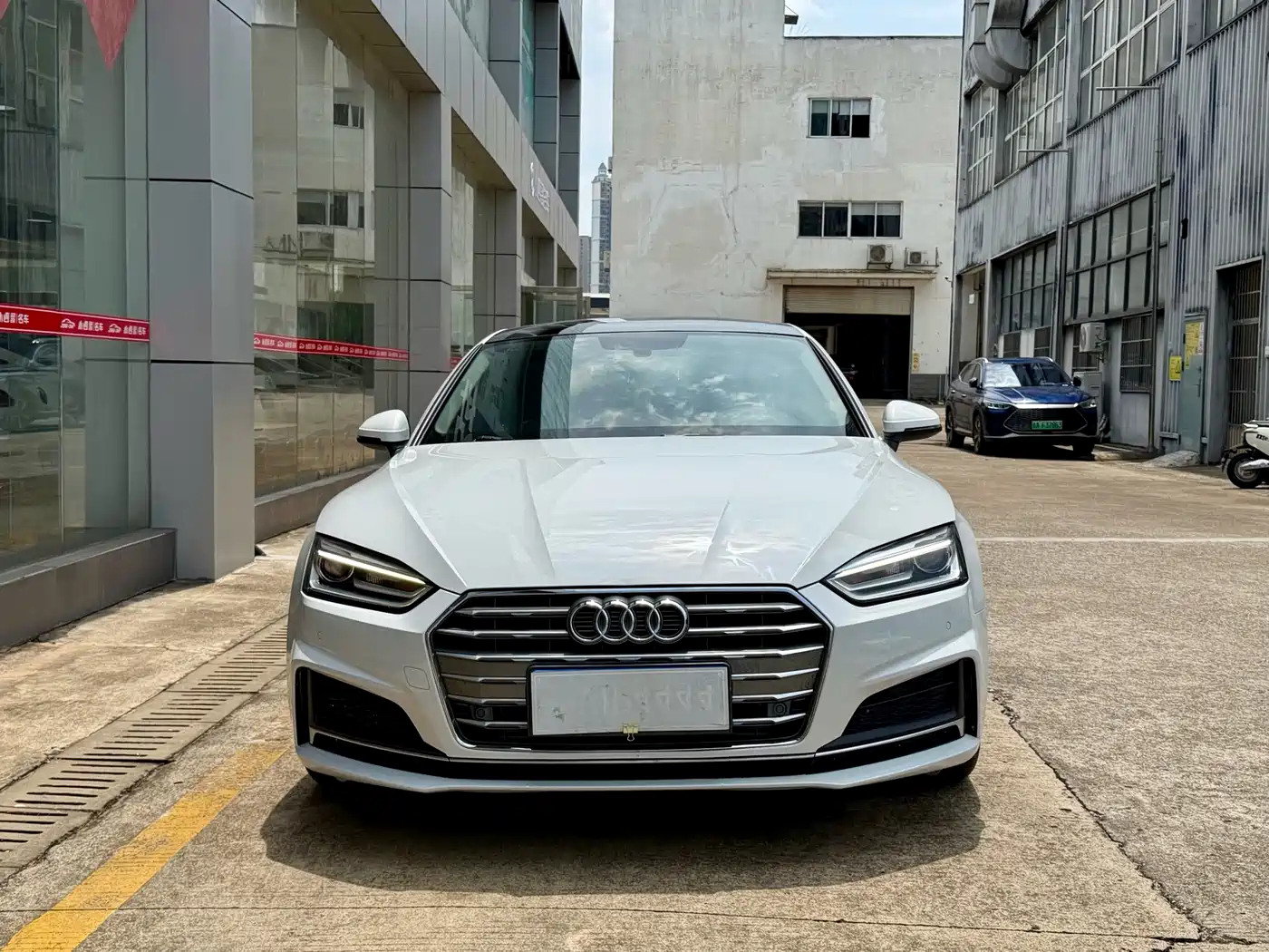 Audi A5 (Import) 2017 Sportback 40 TFSI Fashion фото 2