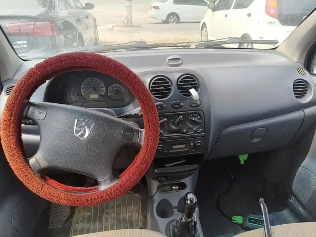 Baojun Lechi 2016 2012 Facelift 1.0L Manual P-TEC Standard
