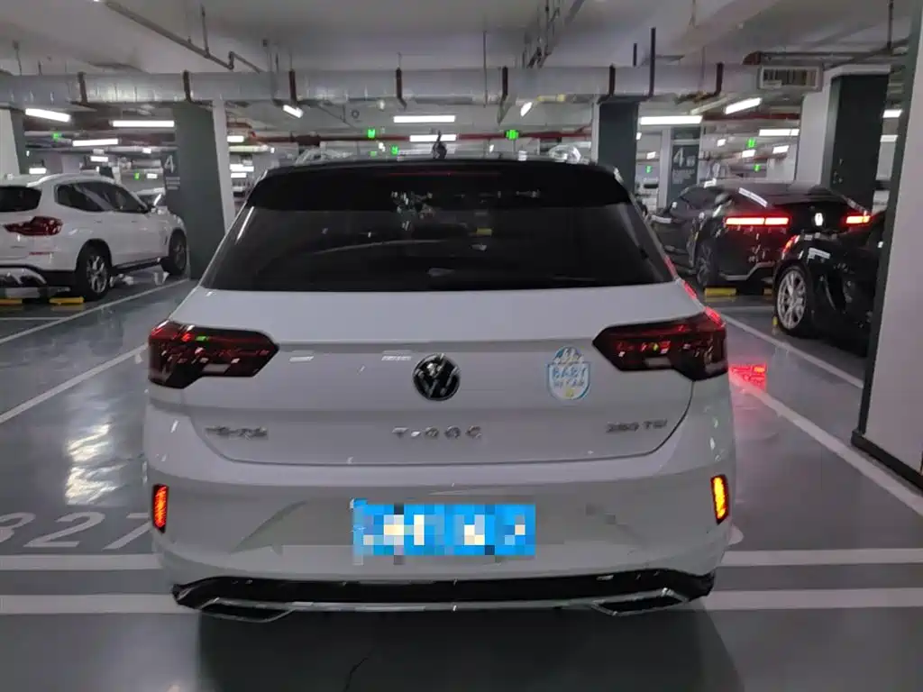 Volkswagen T-ROC 2022 280TSI DSG 2WD R-Line Pro PLUS фото 10