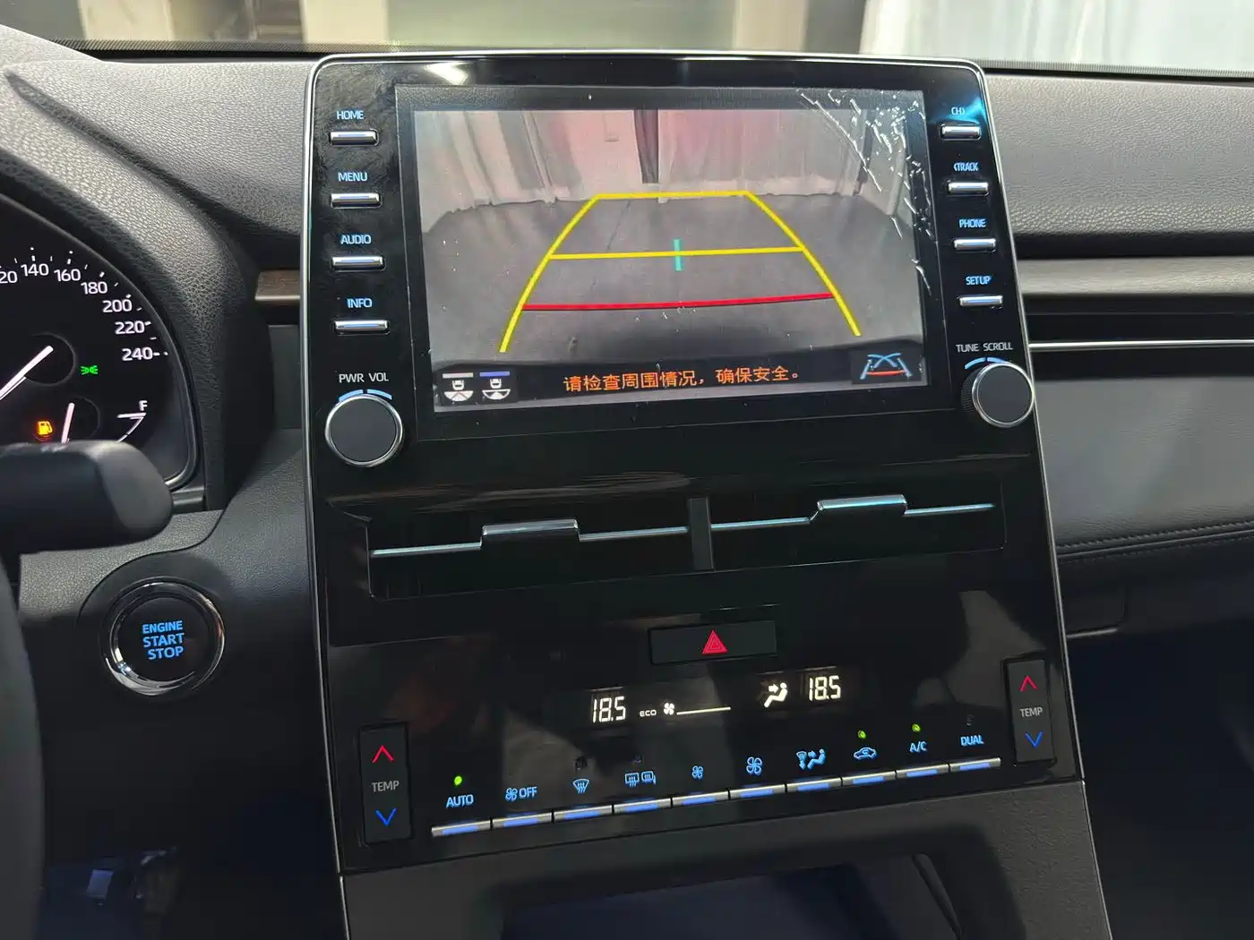 Toyota Avalon 2021 2.5L Luxury Edition фото 17