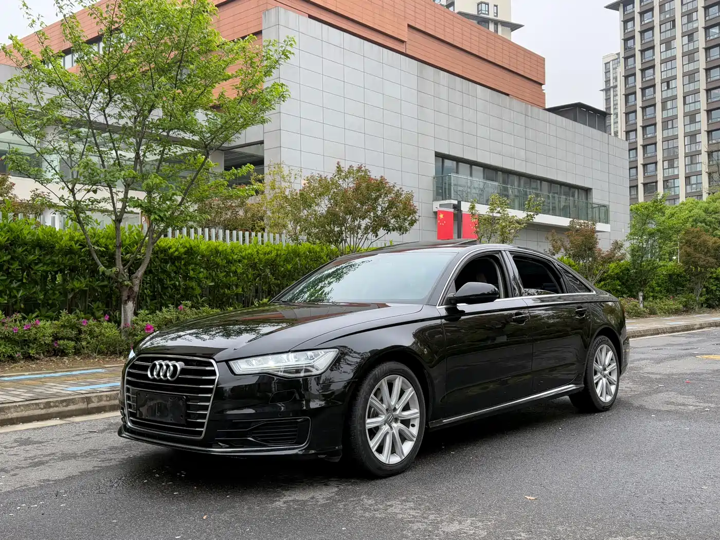 Audi A6L 2018 30th Anniversary TFSI Progressive
