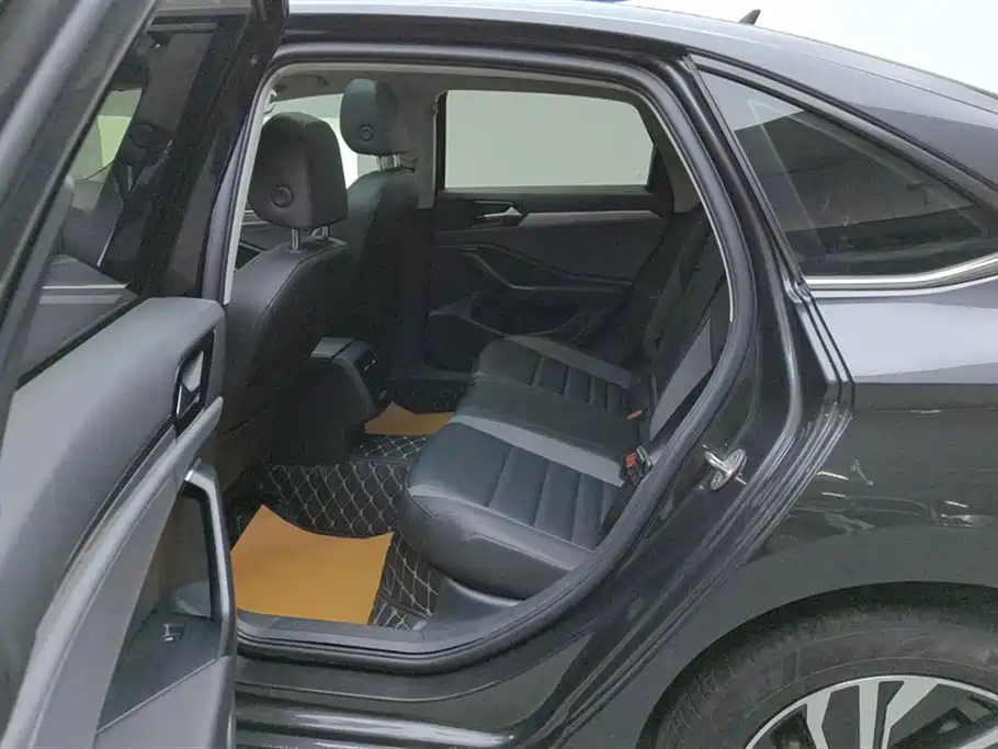 Volkswagen Sagitar 2022 280TSI DSG Soaring Edition фото 11