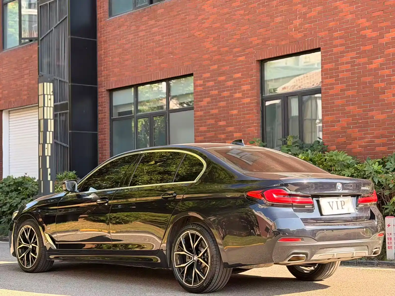 Фото 7 - BMW 5 Series