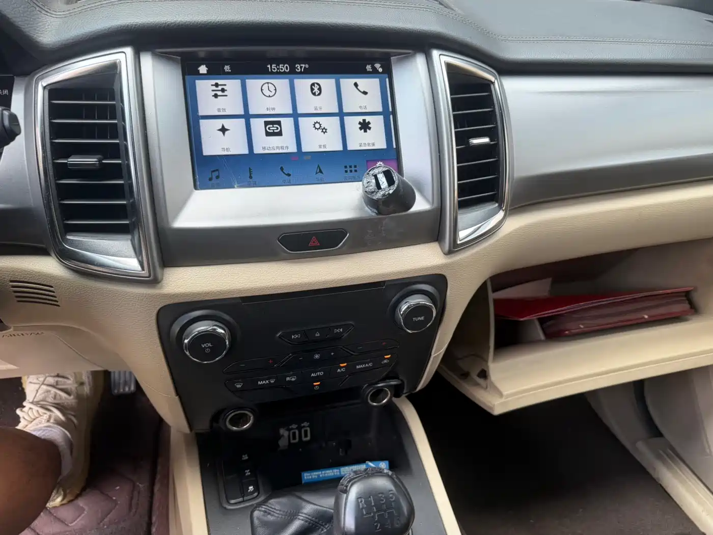 Ford Everest 2017 2016 2.2T Diesel Manual 4WD Luxury Edition