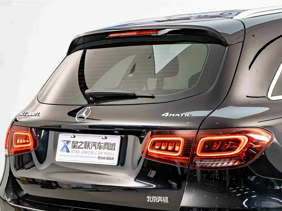 Mercedes-Benz GLC 2020 Facelift GLC 260 L 4MATIC Luxury фото 8