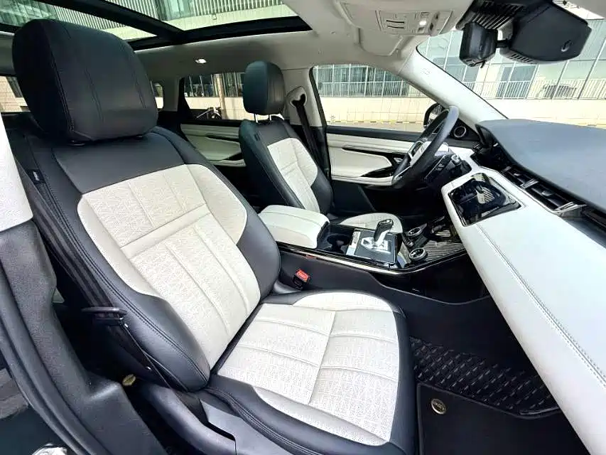 Land Rover Range Rover Evoque 2021 Range Rover Evoque L 249PS R-Dynamic First Edition Launch Edition фото 8