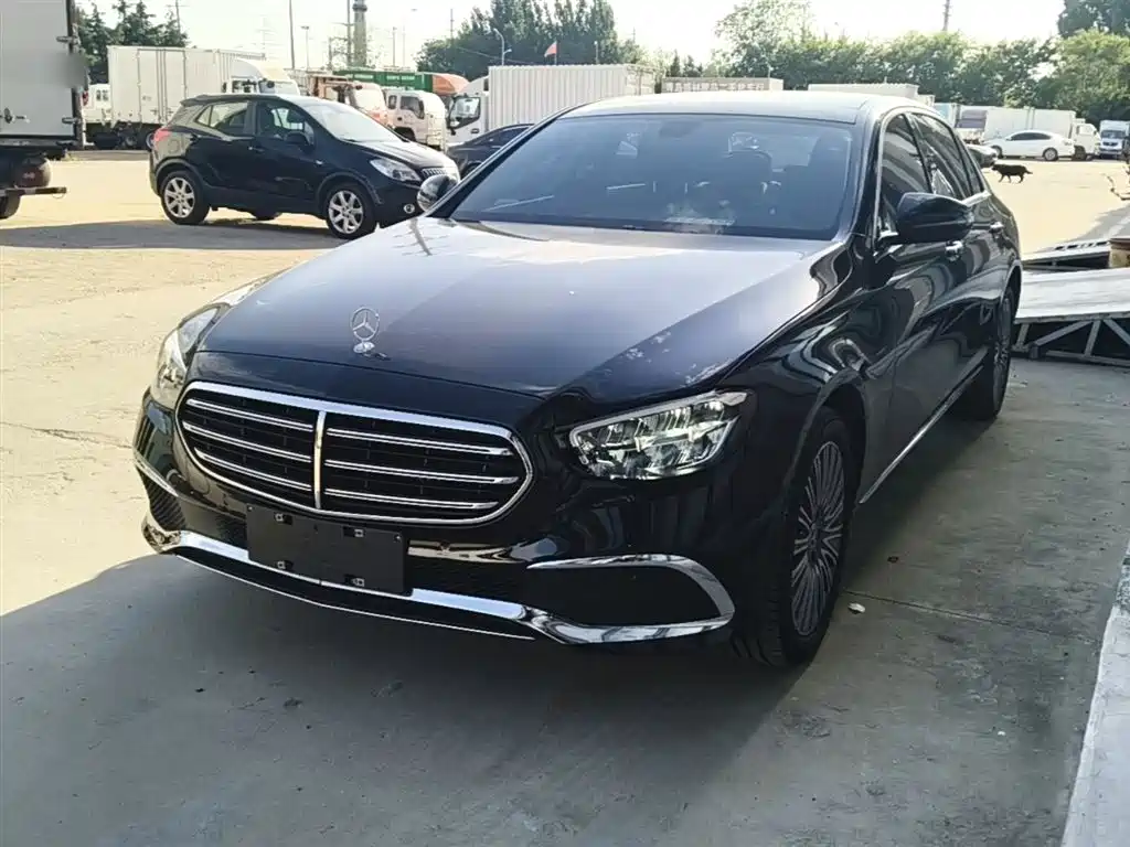 Mercedes-Benz E-Class 2023 E 260 L