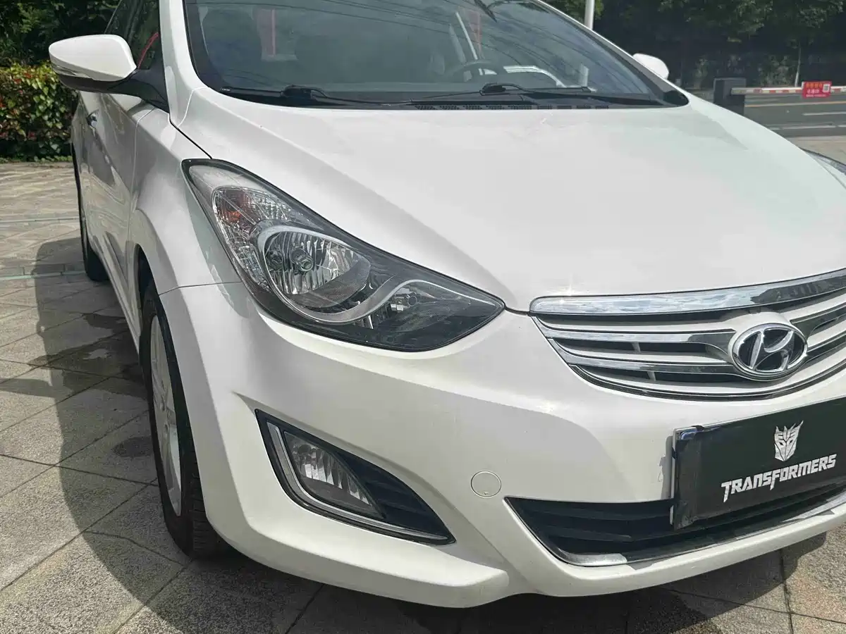 Hyundai Langdong 2013 1.6L Automatic Leading фото 17