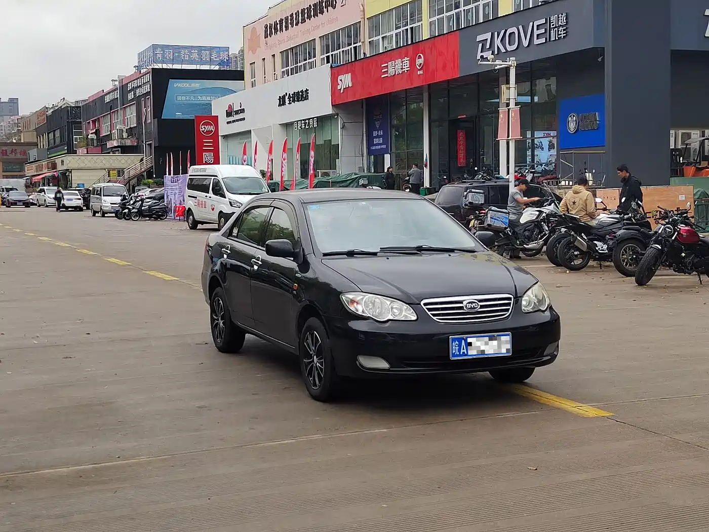 BYD F3 2012 Energy-saving Edition 1.5L Manual Comfort фото 3