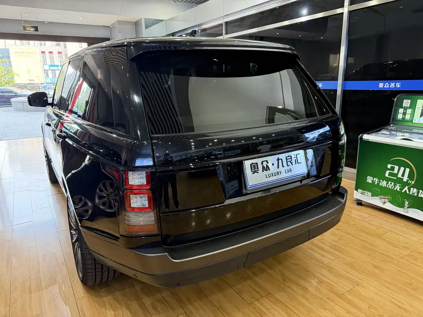 Land Rover Range Rover 2016 3.0 SC V6 Vogue фото 10