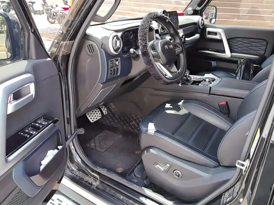 BAIC ORV Beijing Offroad BJ40 2023 2.0T Auto 4WD Urban Hunter Knight Edition фото 9
