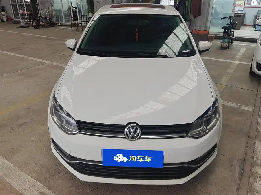 Volkswagen Polo 2018 1.5L Auto Comfort фото 2
