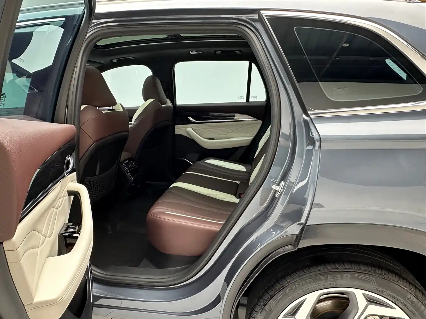 GEELY AUTOMOBILE XINGYUE L