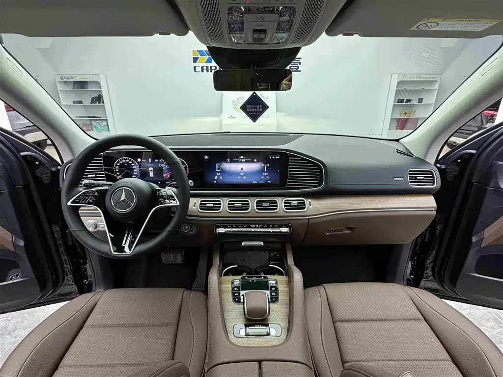 Mercedes-Benz GLE 2024 GLE 450 4MATIC Fashion фото 9