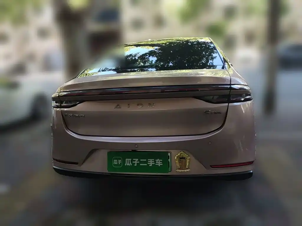 Фото 5 - Aion S Plus