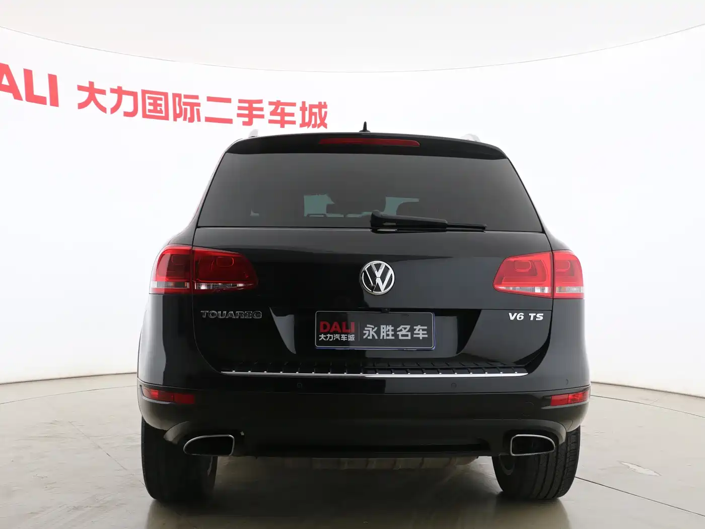 Volkswagen Touareg 2011 3.0TSI Luxury фото 13