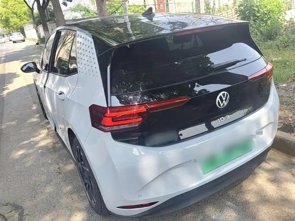 Volkswagen ID.3 2023 Upgraded Pure Intelligence Edition фото 5