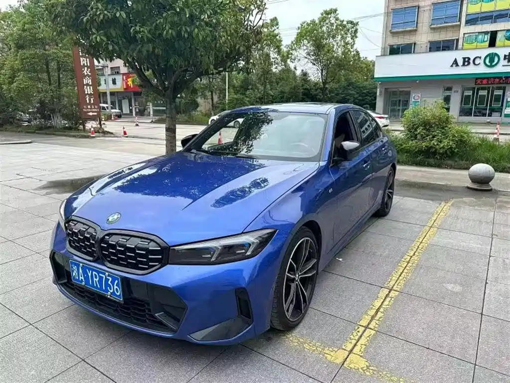 BMW 3 Series 2023 330i M Sport Shadow Edition