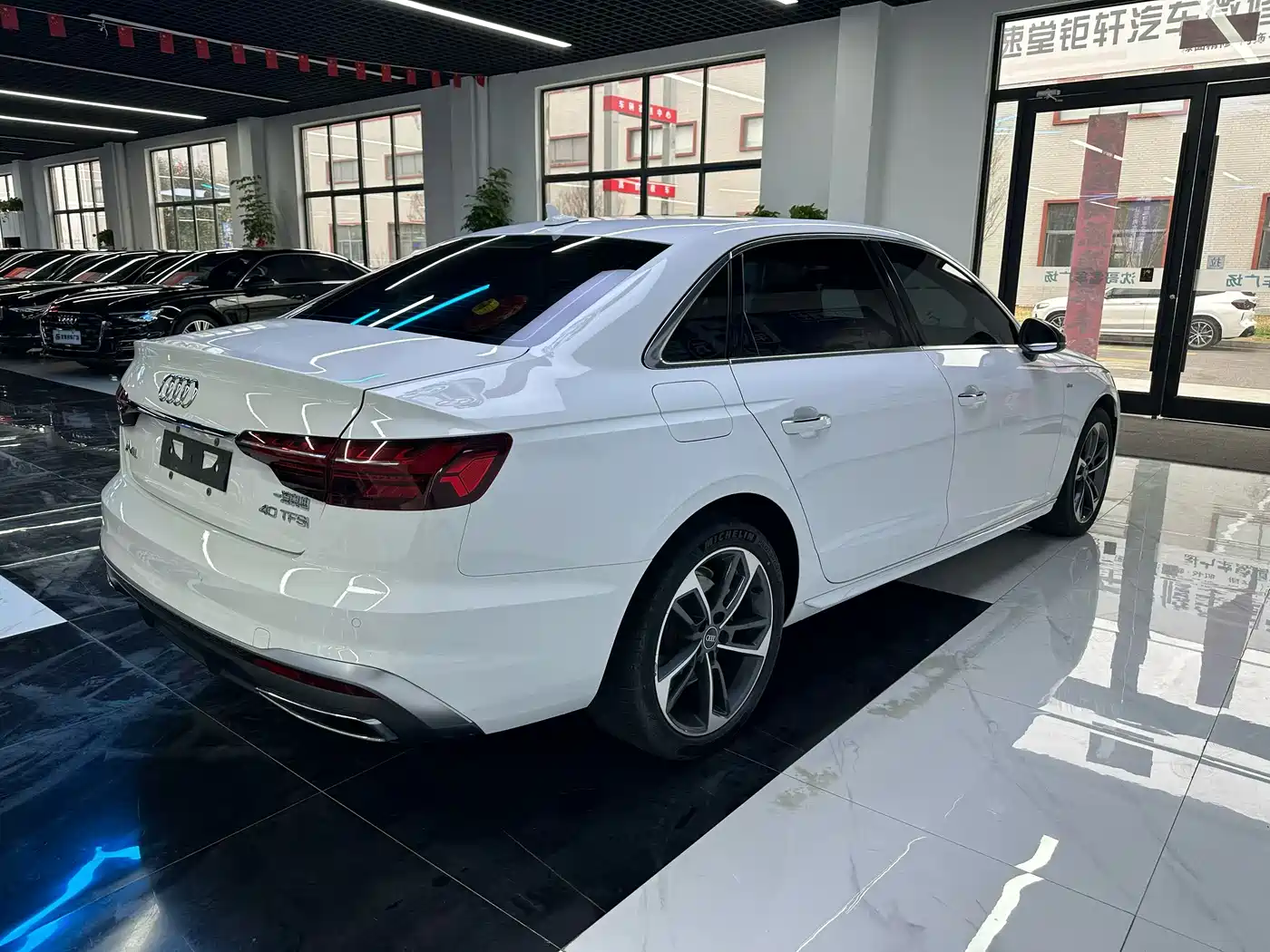 AUDI A4L