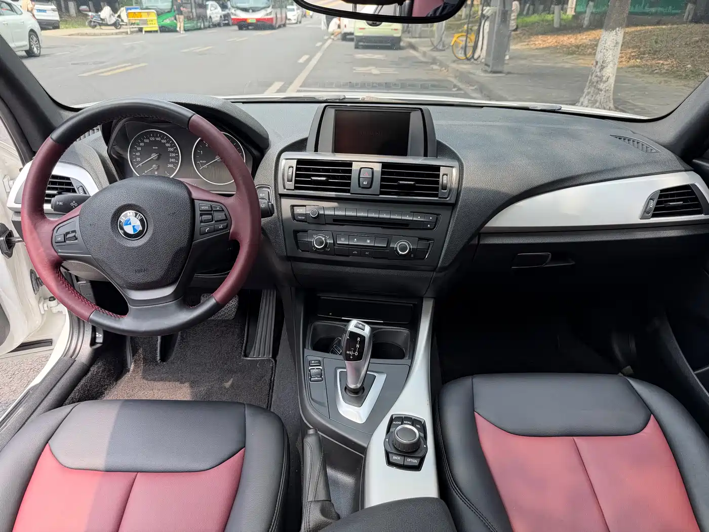 BMW 1 Series (Import) 2013 Facelift 116i Leading Model фото 13