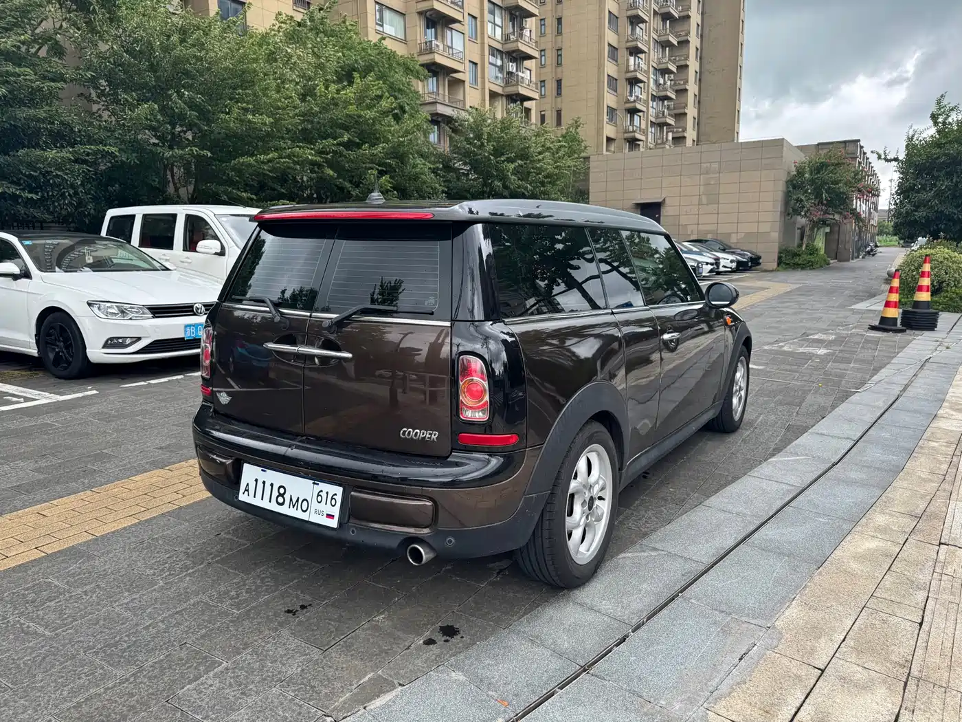 MINI CLUBMAN 2011 2011 1.6L COOPER Fun