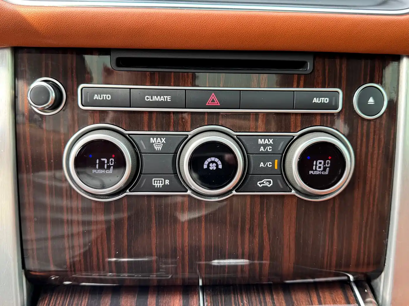Land Rover Range Rover 2017 3.0 SC V6 Vogue фото 20