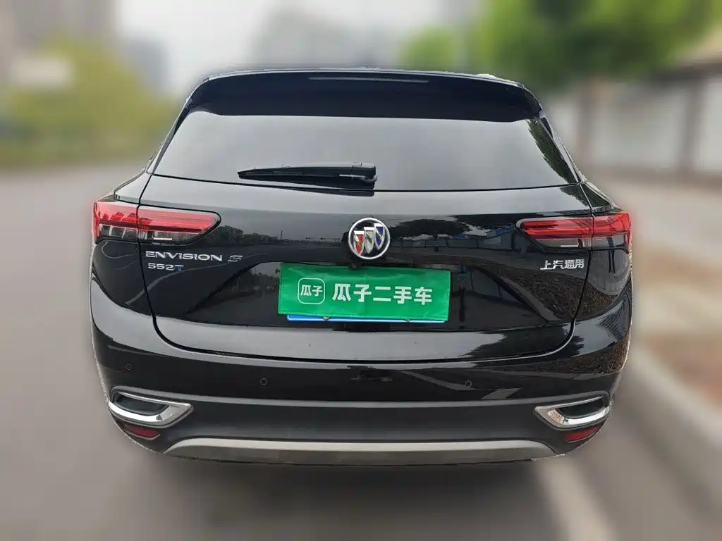 Photo 5 - Buick Envision S
