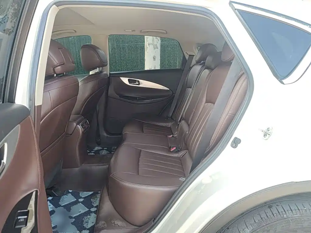 Infiniti QX50 2017 2015 2.5L Enjoyment Edition