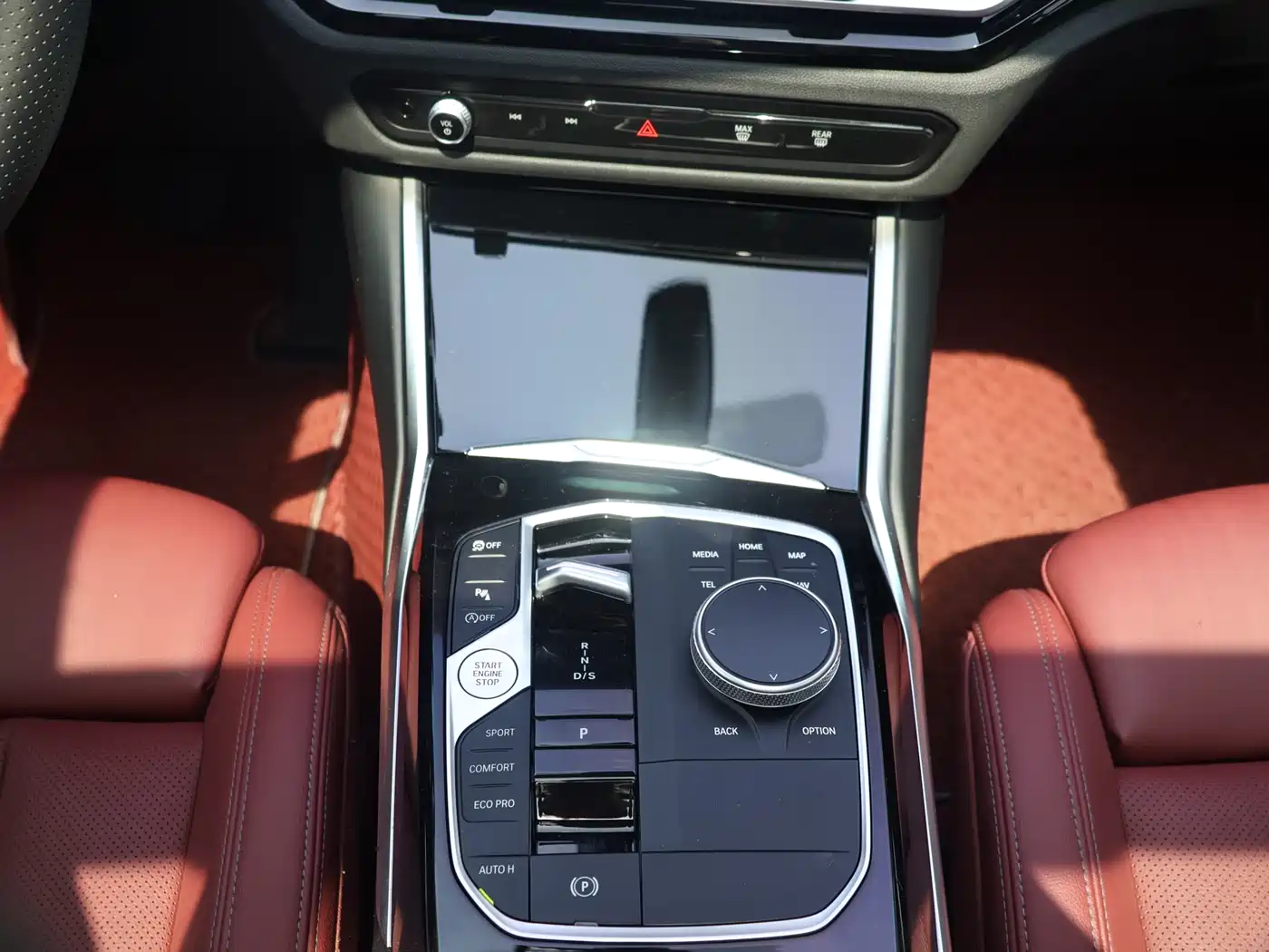 BMW 3 Series 2023 320Li M Sport Package фото 12