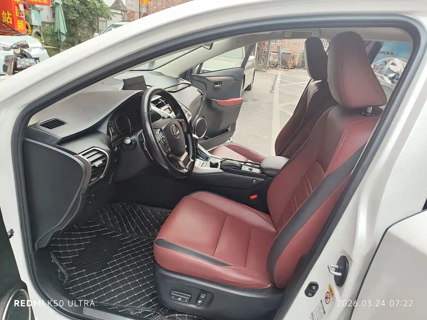 Lexus NX 2015 200t AWD F Sport фото 9