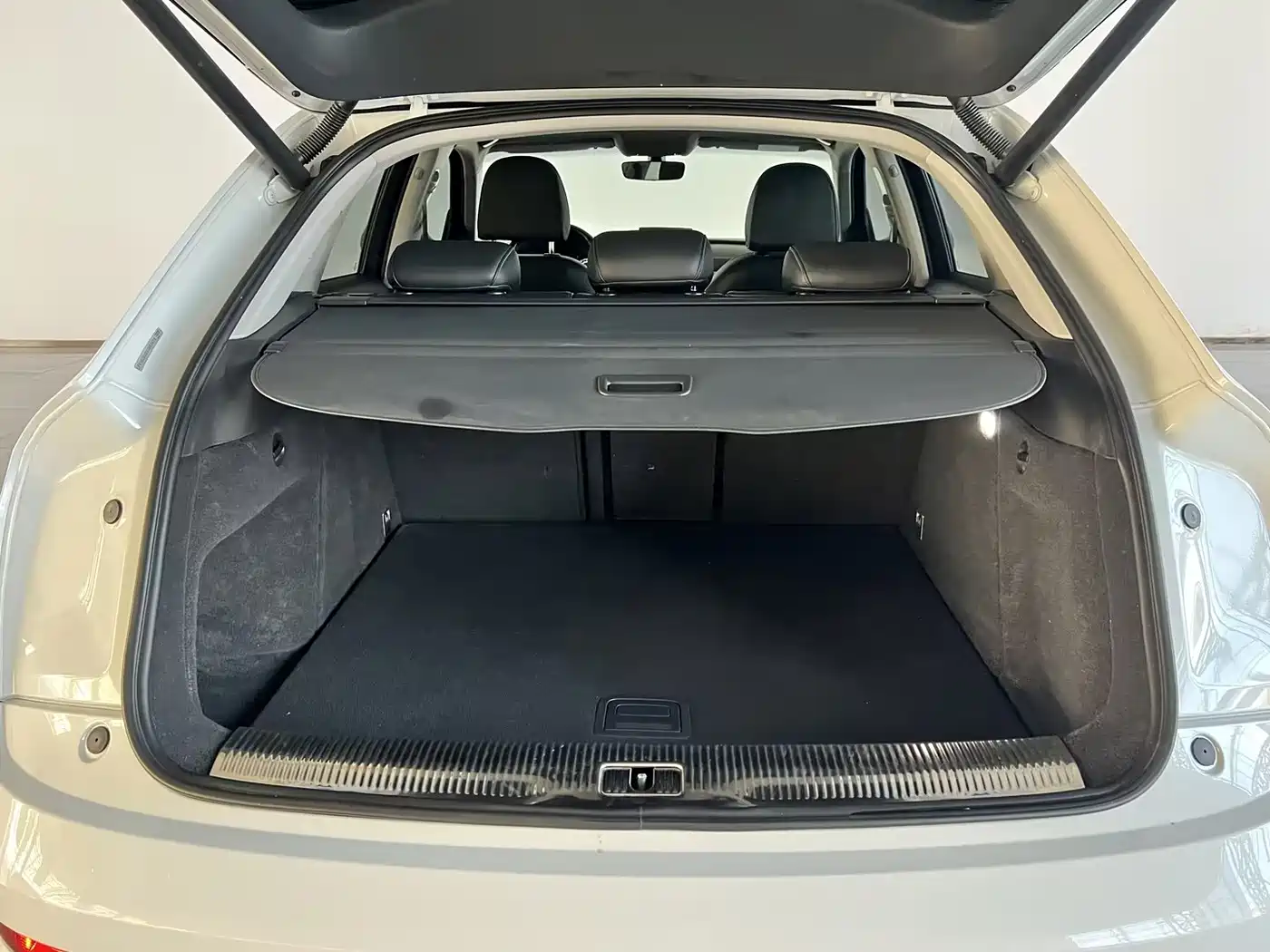 Фото 28 - Audi Q3